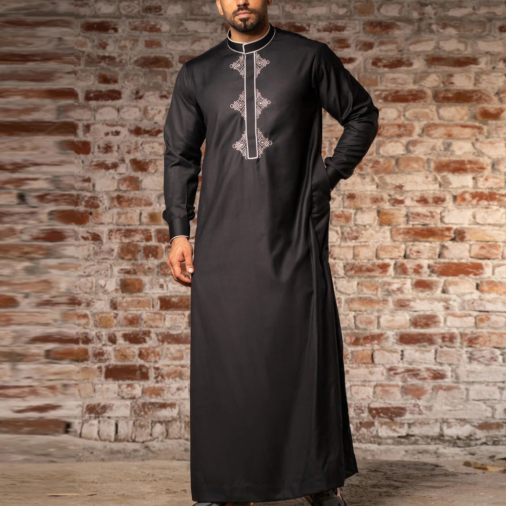 Premium Bestickter Männer-Thobe "Hassan"- Traditionelle Robe mit Silber-Stickerei (Schwarz)