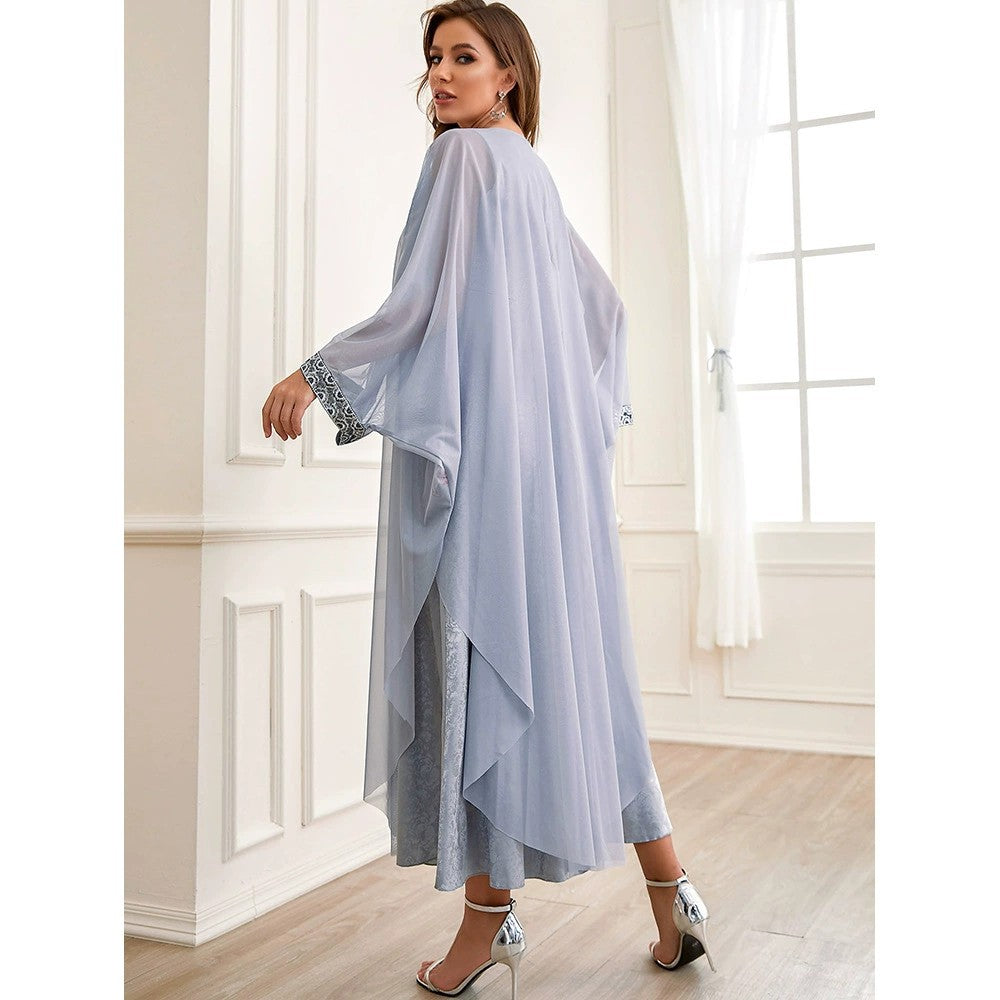 Ayesha Abaya-Set-Himmlische Stickerei & fließende Eleganz in Hellgrau